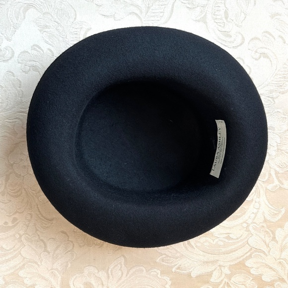 Vintage LAURA ASHLEY Great Britain black wool hat - Picture 10 of 11